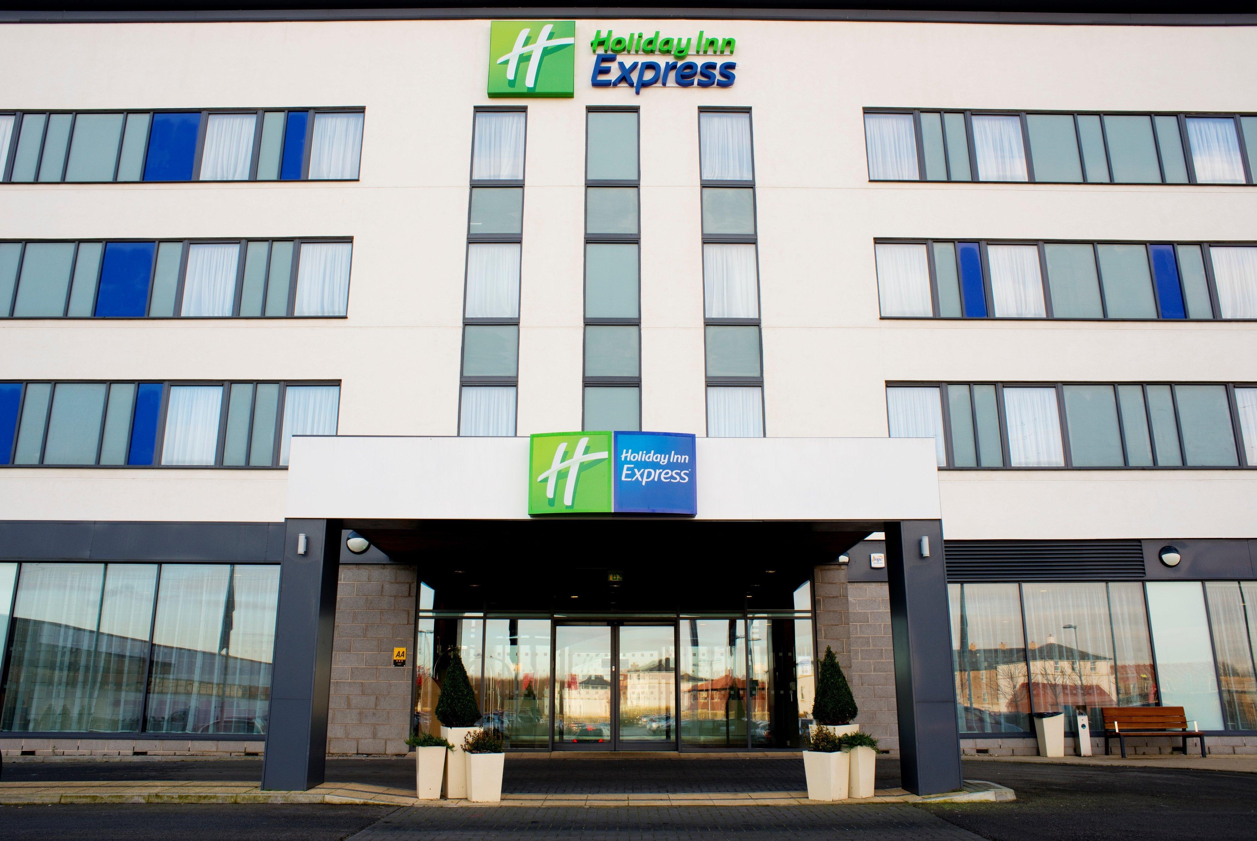 Holiday Inn Express Rotherham - North, An Ihg Hotel Екстериор снимка