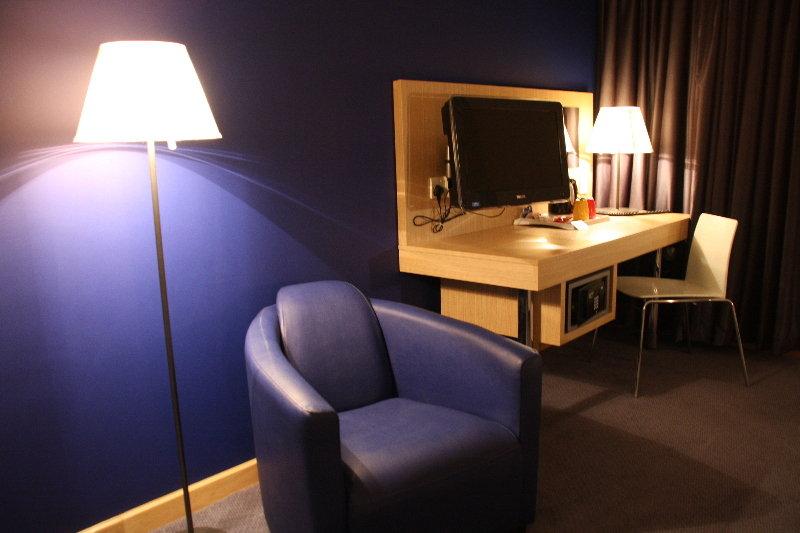 Holiday Inn Express Rotherham - North By Ihg Екстериор снимка